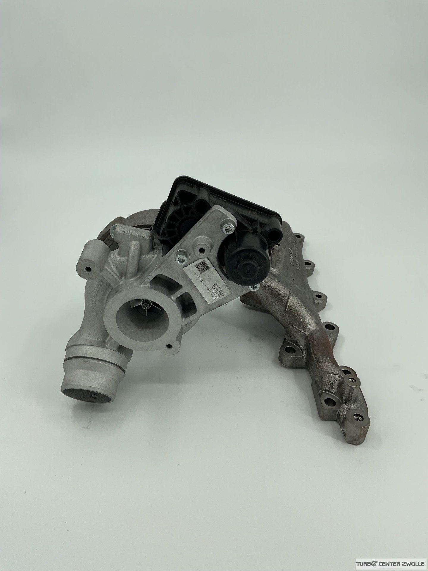 Turbo Mercedes Vito Nissan 144108640R 49180-04340, Neuf, Nissan Motor Co., Ltd., Takashima 1-chome 1-1
220-8686  Yokohama, NISSAN_SR@mail.nissan.co.jp