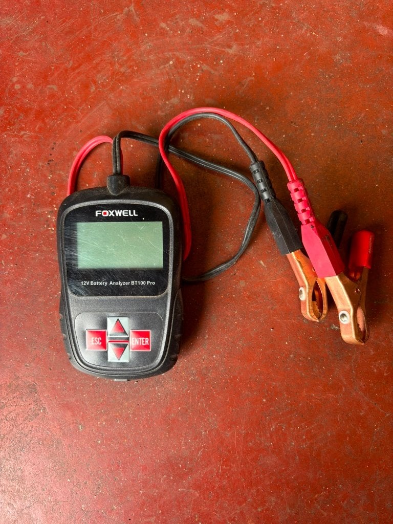 Testeur de batterie numérique Foxwell BT100 Pro 12 V, Autos : Divers, Outils de voiture, Utilisé, Enlèvement ou Envoi