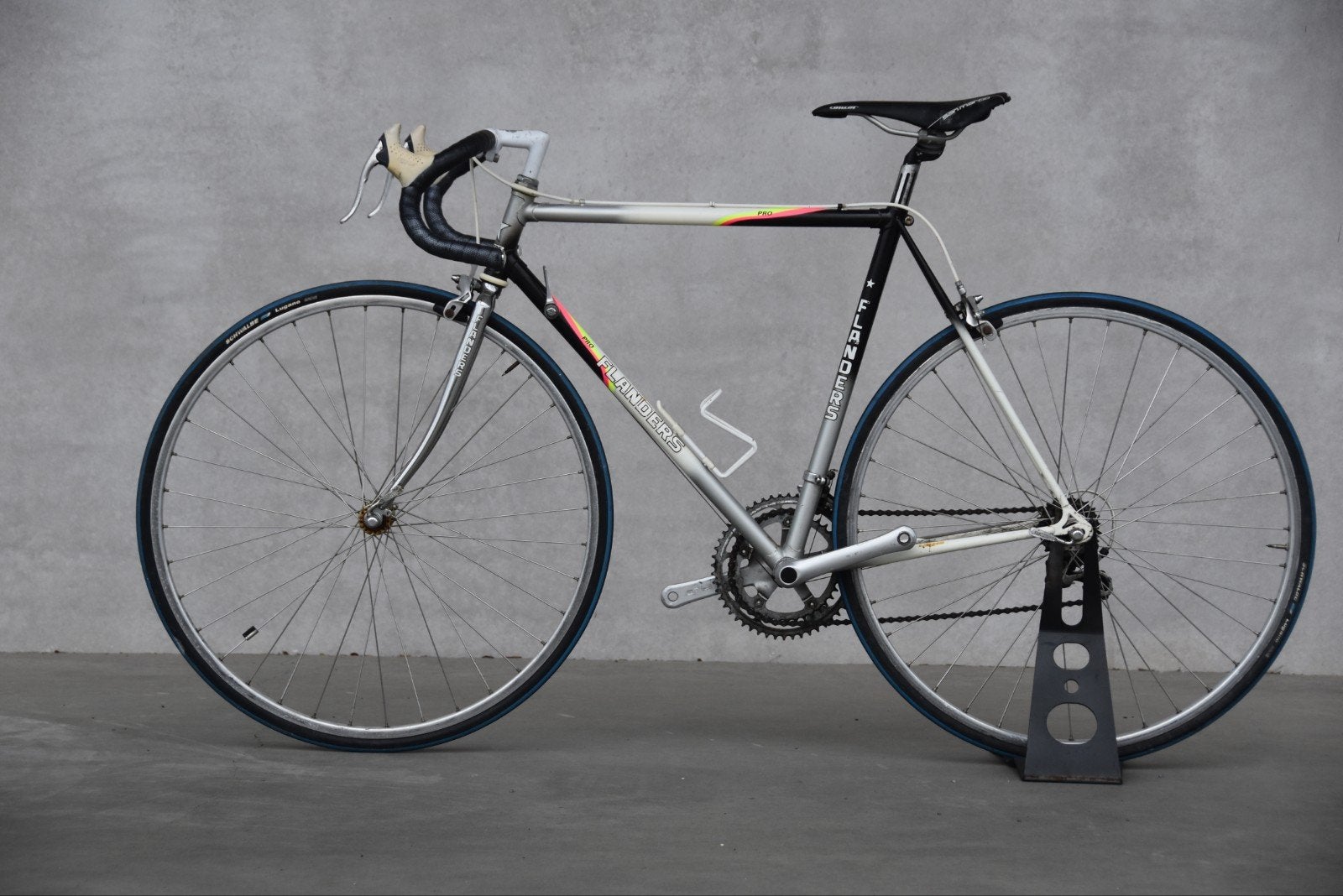 Retro koersfiets, Enlèvement