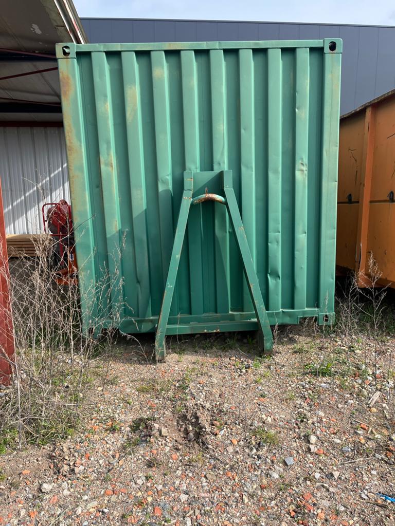 Gesloten haakcontainer, Doe-het-zelf en Bouw, Containers, Ophalen