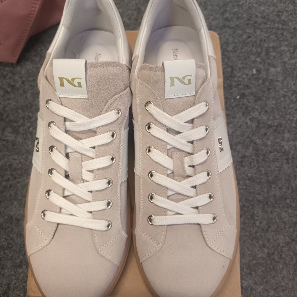 Basketter Nero Geardinni, Vêtements | Femmes, Neuf, Enlèvement ou Envoi, Beige, Sneakers et Baskets