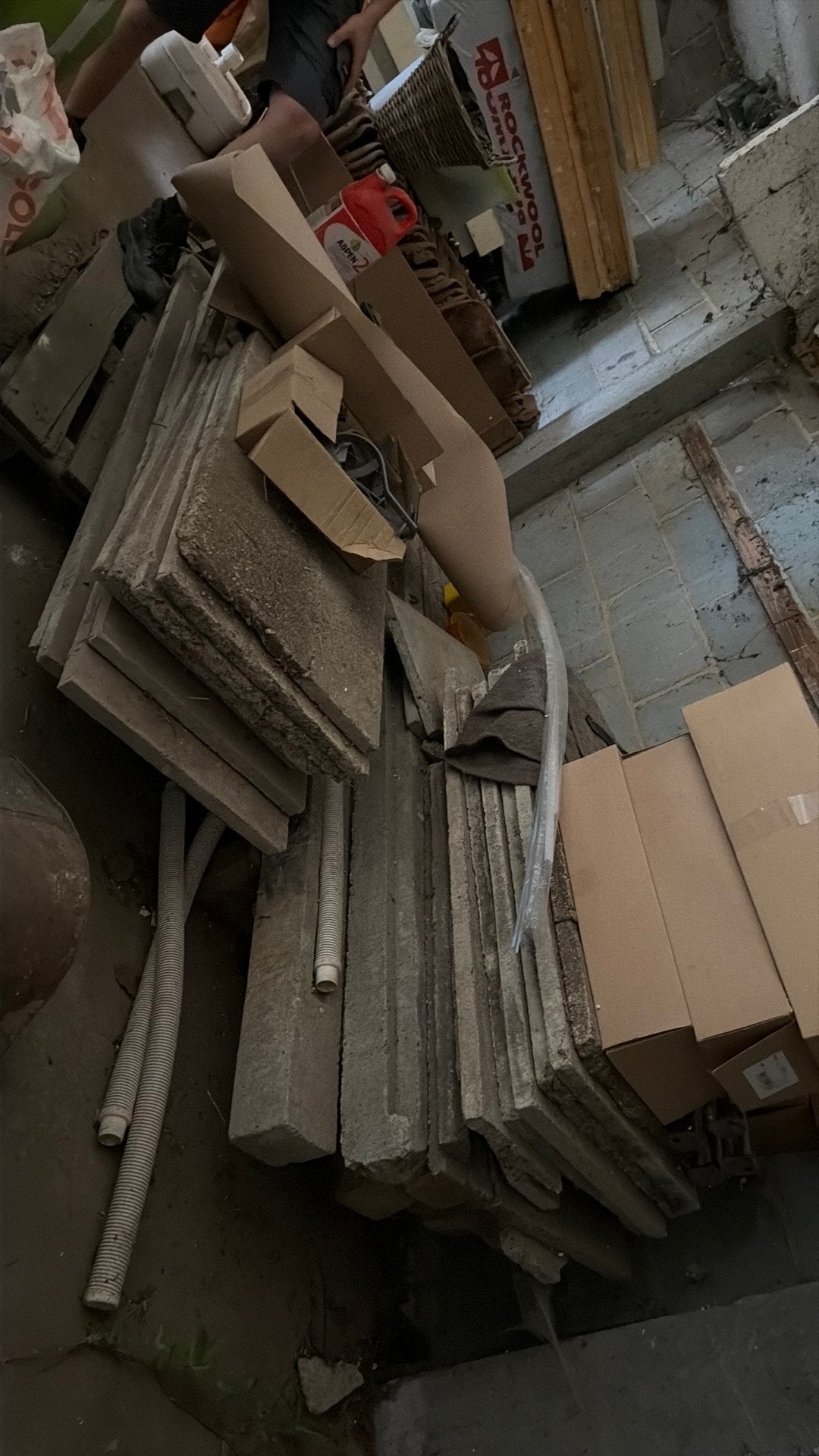 Betonnen palen + panelen GRATIS, Ophalen, Palen