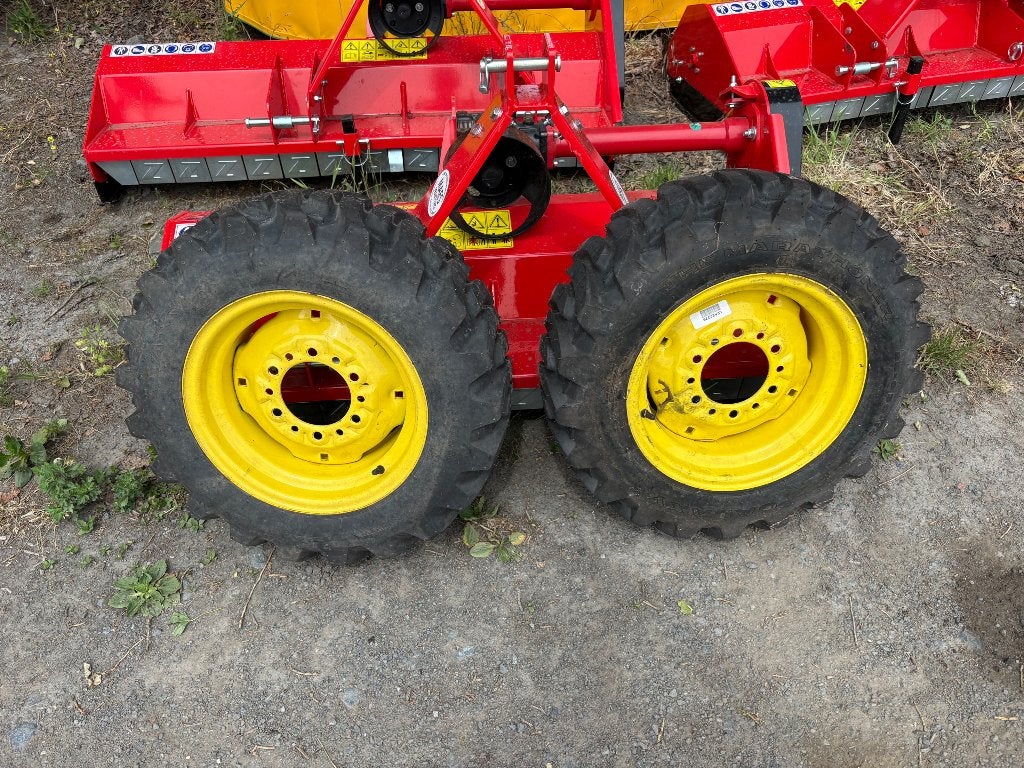 Roues Bobcat 25x8.50-14 neuves, Articles professionnels, Enlèvement