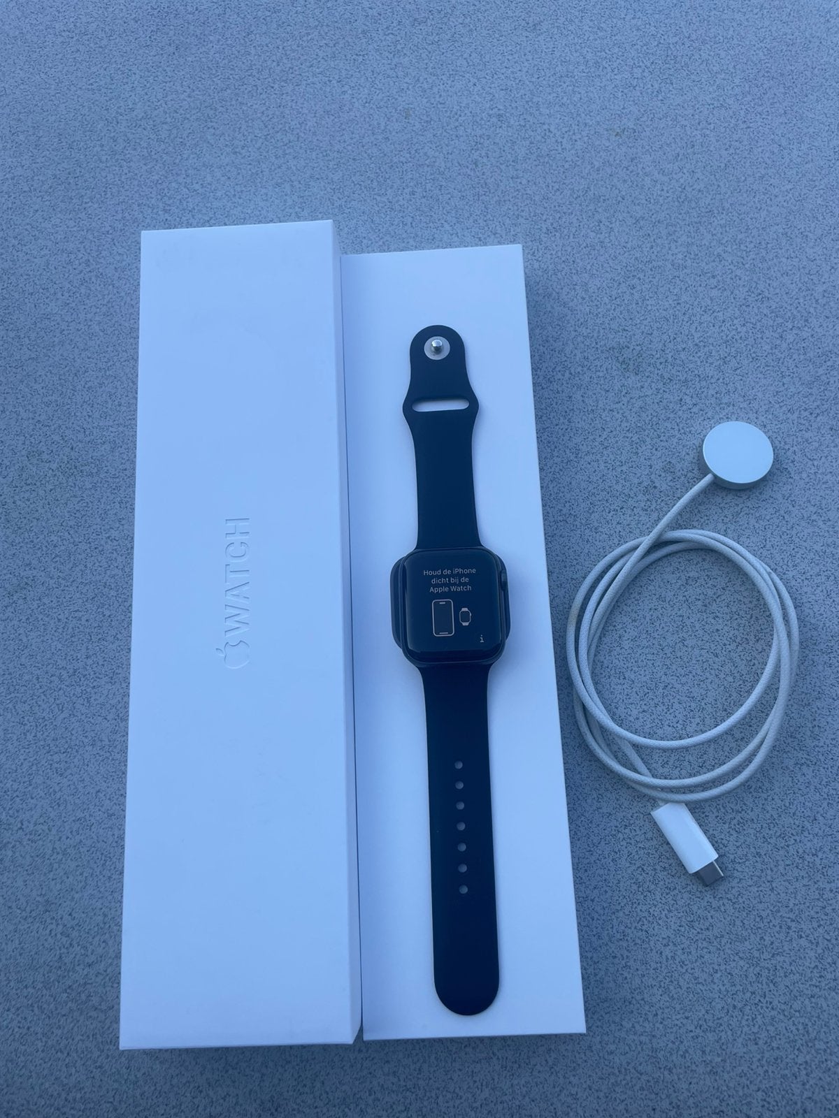 Apple watch series 6, Bijoux, Sacs & Beauté, Montres connectées, Comme neuf, Noir, Enlèvement