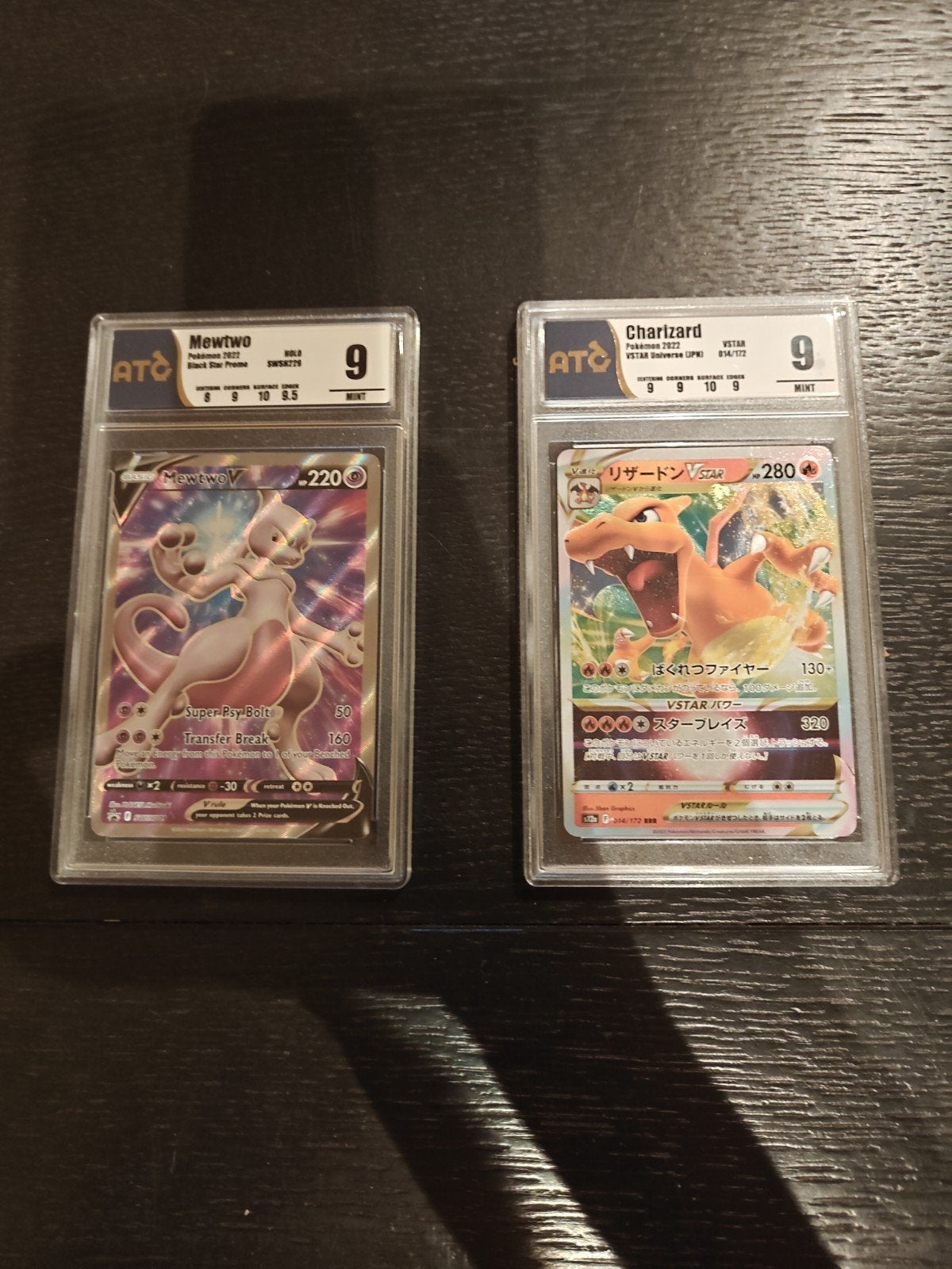 graded charizard en mewtwo, Ophalen of Verzenden, Nieuw