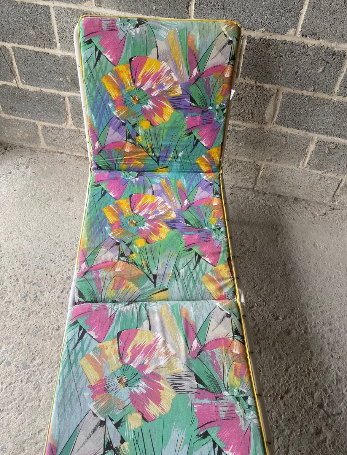 Vintage ligbed 90s, Tuin en Terras, Ophalen, Zo goed als nieuw