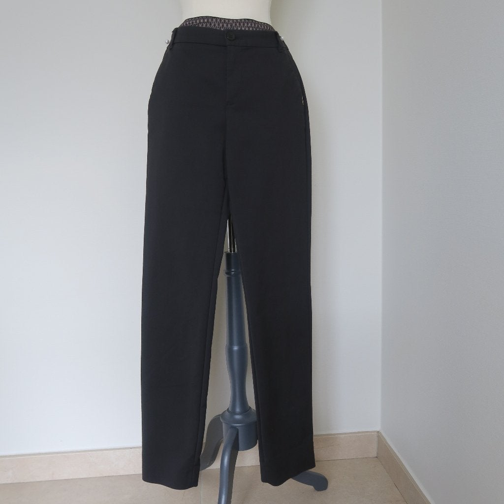 Zwarte pantalon/Chino - Xandres - M 36, Kleding | Dames, Zwart, Ophalen of Verzenden, Maat 36 (S), Lang
