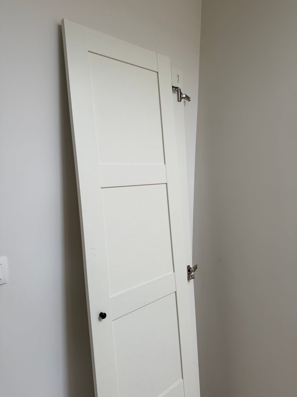 Bergsbo ikea kastdeuren gratis, Enlèvement, Comme neuf