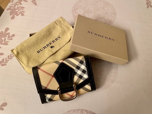 Burberry porte-monnaie neuf, avec boîte et housse d’origine, Neuf, Autres marques, Cuir, Enlèvement ou Envoi