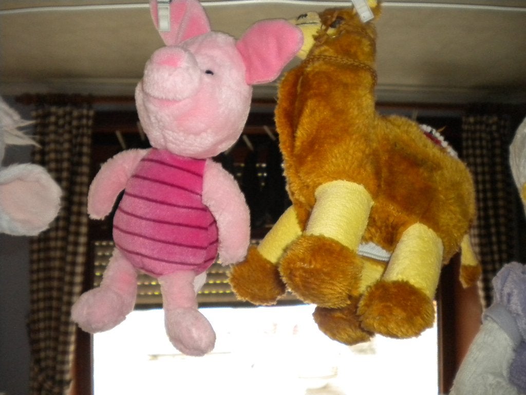 Kleine knuffels, Diversen, Ophalen