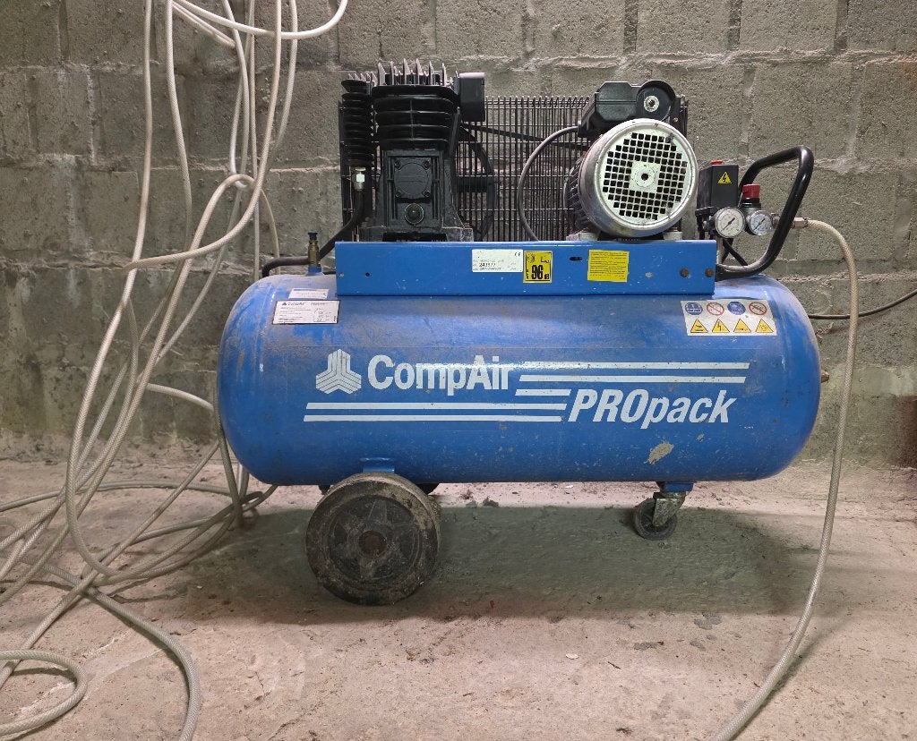 Compair Propack compressor, Doe-het-zelf en Bouw, Ophalen, Zo goed als nieuw, 200 tot 400 liter/min, 6 tot 10 bar