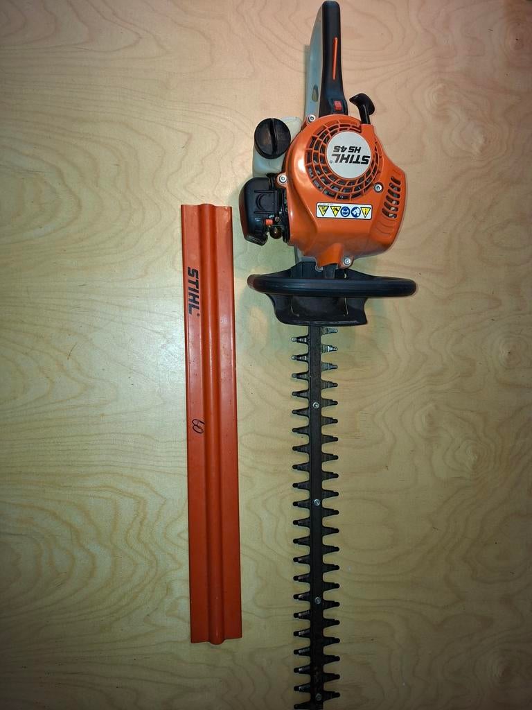 Stihl hs45 heggeschaar, Ophalen