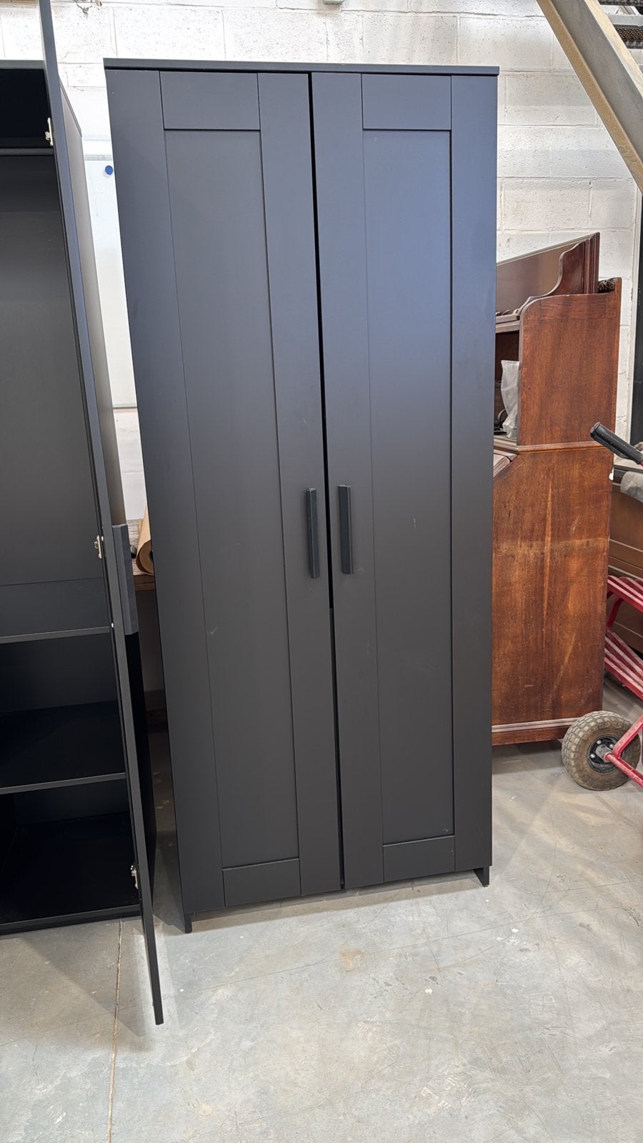 Armoire penderie, 25 à 50 cm, Avec porte(s), Utilisé, 50 à 100 cm