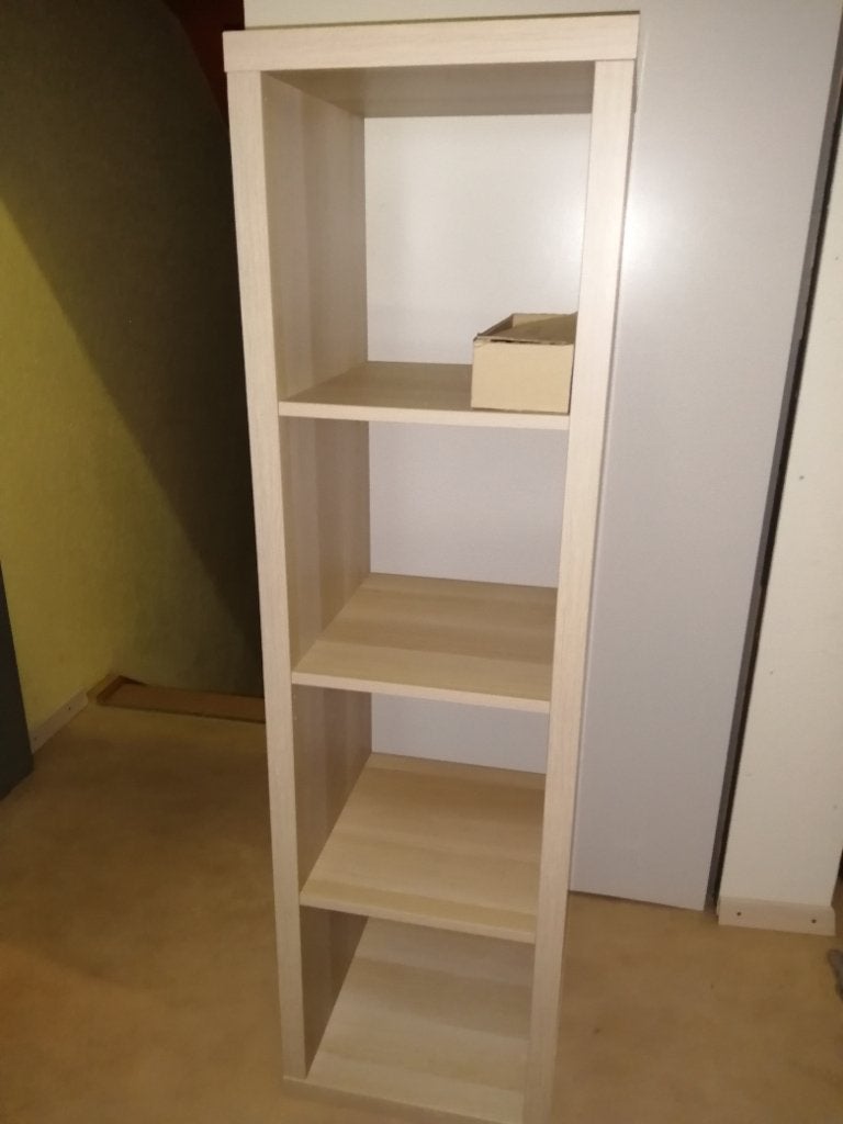 Kallax kast berk met vier vakjes, Ophalen, Zo goed als nieuw