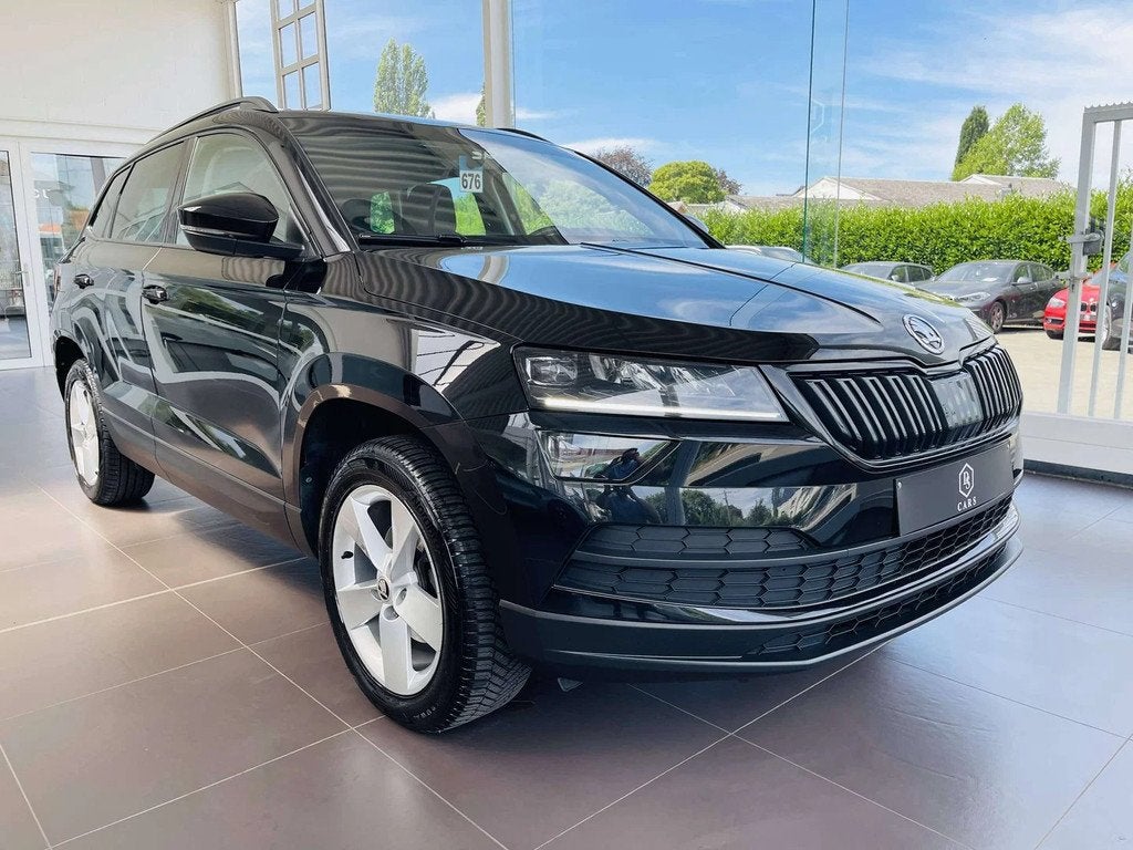 Skoda Karoq 2.0 CR TDi SCR * GARANTIE + COCKPIT + LED + GPS, Autos, Euro 6, Entreprise, Automatique, Tissu