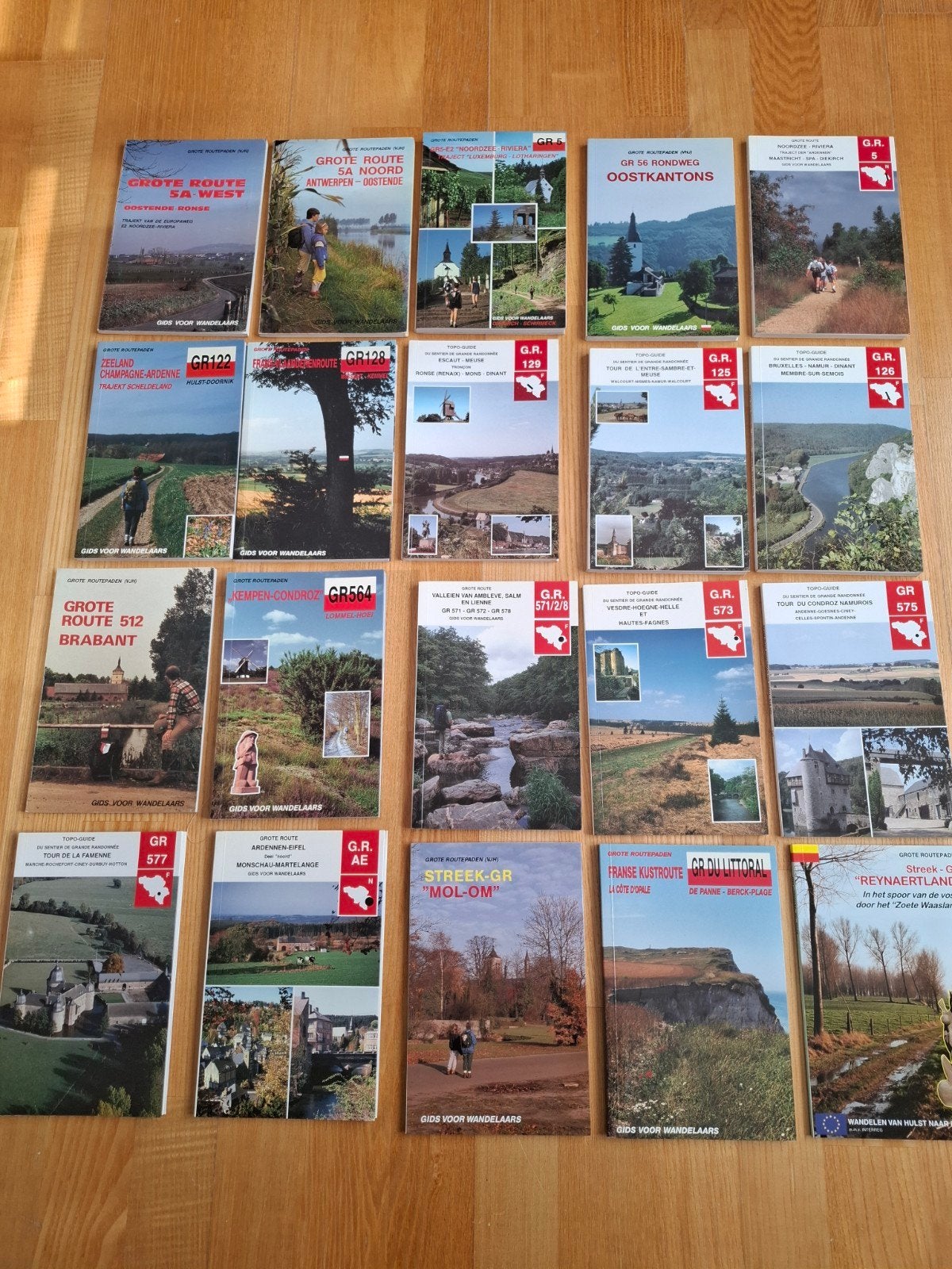 grands guides de planification d'itinéraires, Enlèvement, Neuf