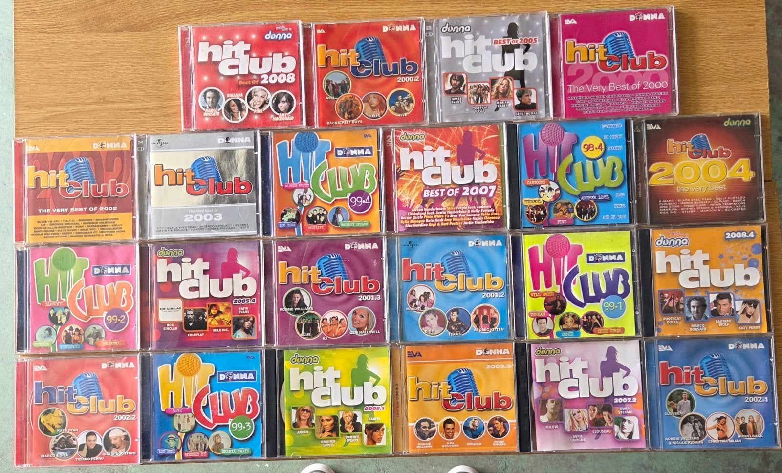 lot hit club cd's 29 cd's, Enlèvement ou Envoi