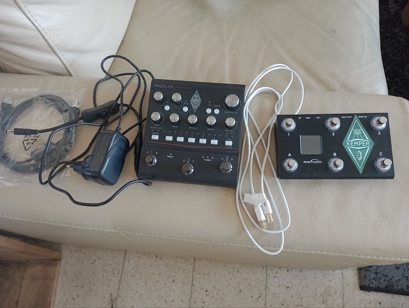 Kemper Profiler player met footswitch en level 1&2 softw., Ophalen of Verzenden, Zo goed als nieuw, Delay of Echo