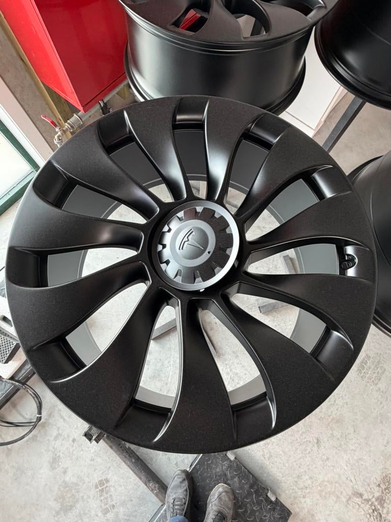 TESLA MODEL Y PERFORMANCE 21 INCH VELGEN, Ophalen, Zo goed als nieuw