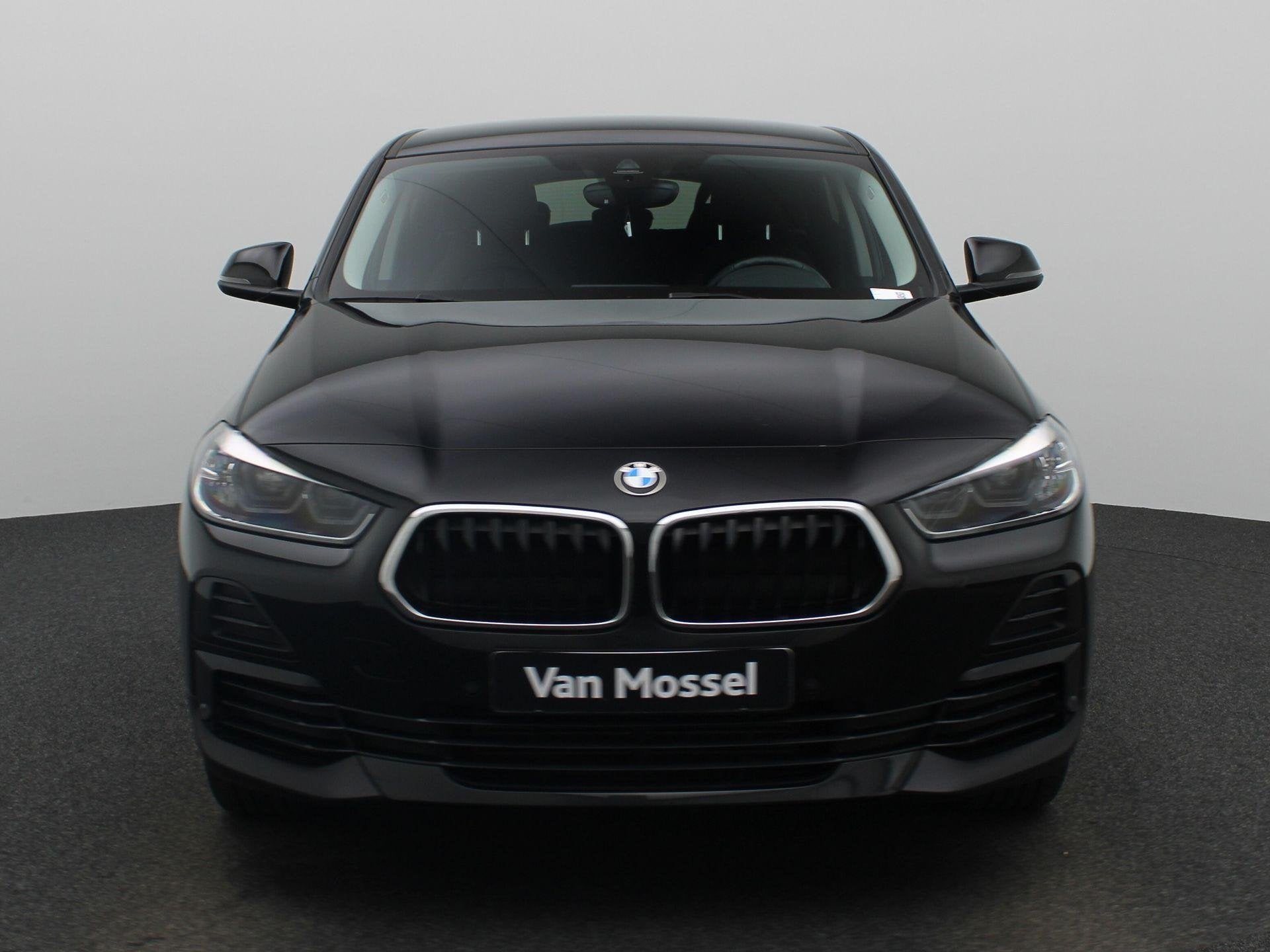 BMW X2 sDrive 16dA ZETELVERWARMING | CAMERA | LEDER | NAVI, Auto's, Gebruikt, 116 pk, Zwart, Bedrijf