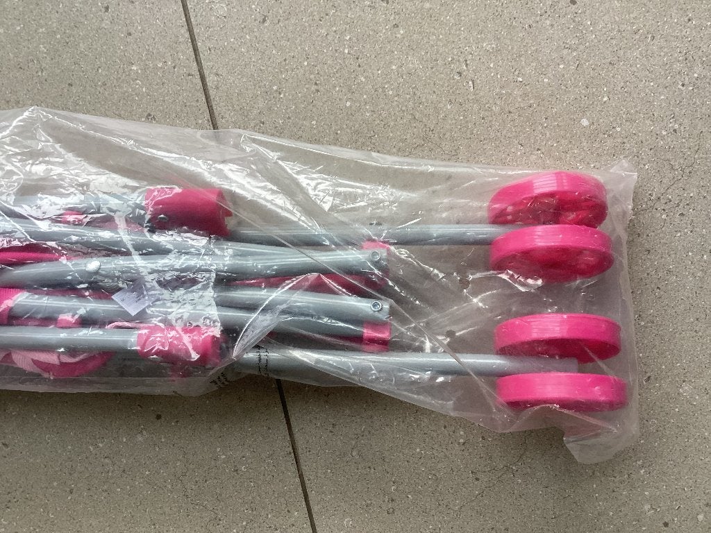 Nieuwe poppenbuggy, Ophalen, Nieuw, Babypop