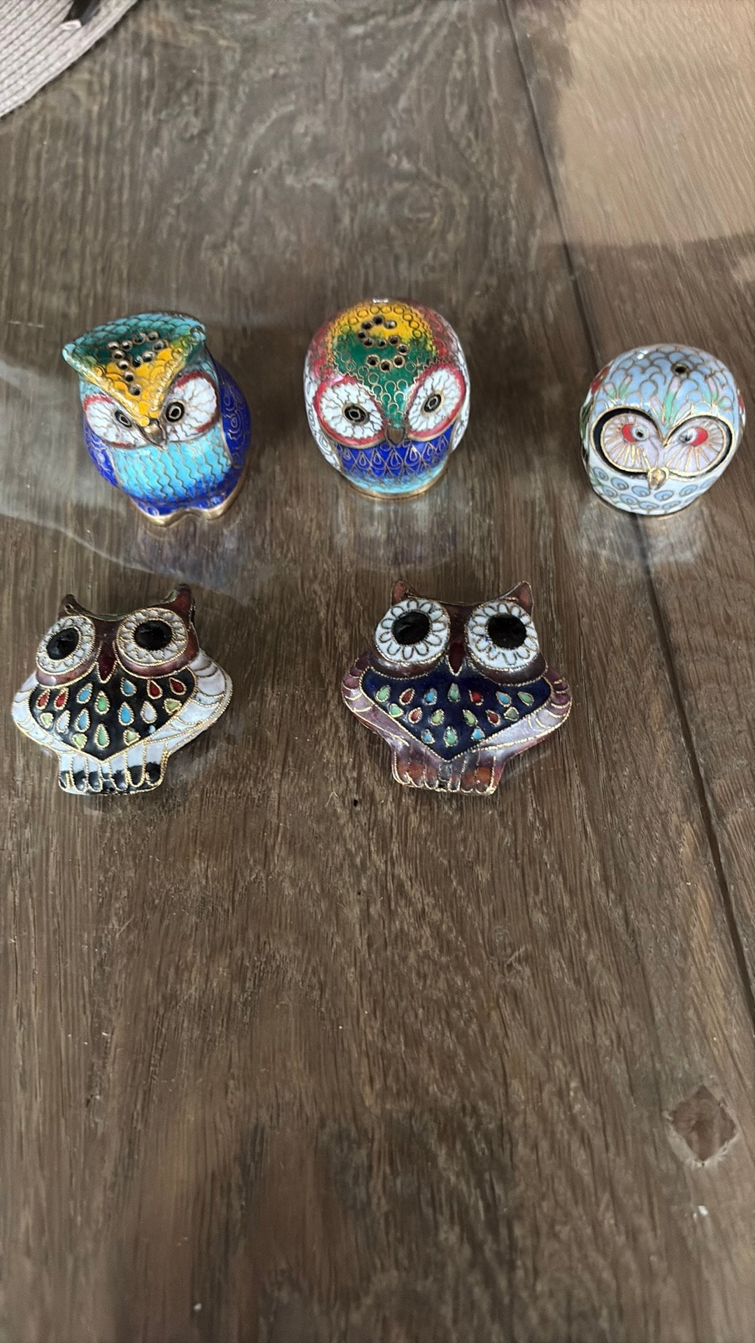 Cloisonne 5 miniatuur uiltjes (peper en zoutvatje), Ophalen of Verzenden, Koper