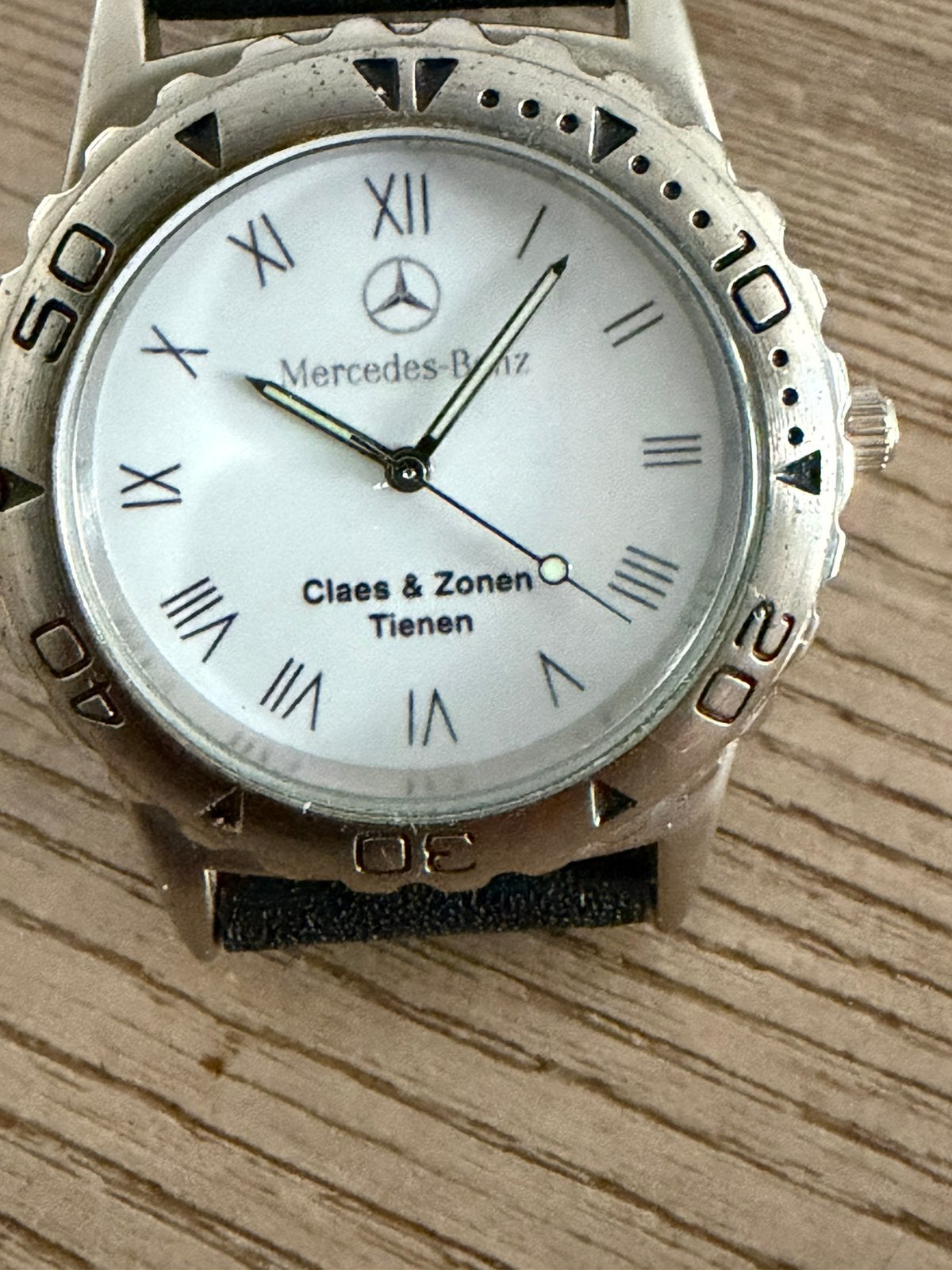 Mercedes horloge, Handtassen en Accessoires, Leer, Staal, Polshorloge, Zo goed als nieuw