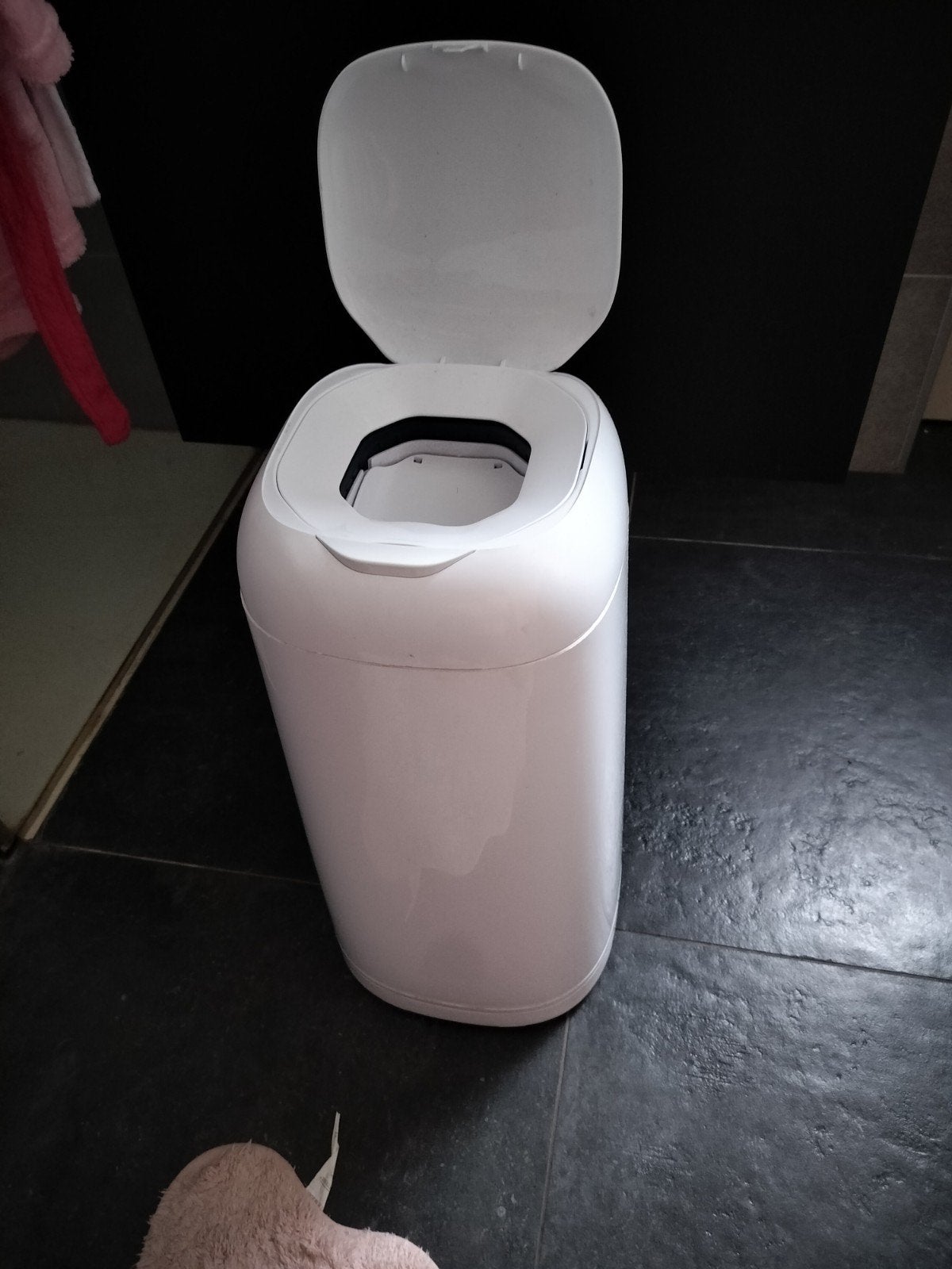 luieremmer / pampervuilbak angelcare plus vier vuilzakcasset, Ophalen
