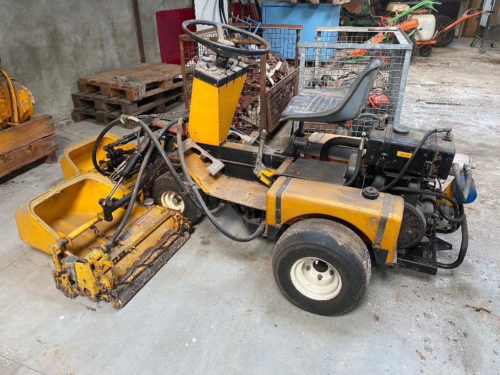 Greensmaaier ransomes Tournament triplex, Démarrage électrique, Tondeuses à gazon à essence, Utilisé, Enlèvement