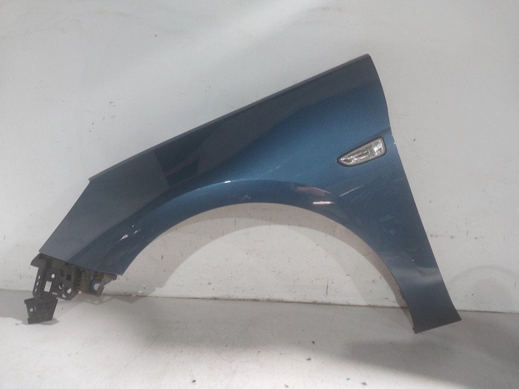 SPATBORD LINKS VOOR Opel Astra K (|39011390|), Gebruikt, Opel Automobile GmbH, Spatbord, Kontakt-opel@opel.com