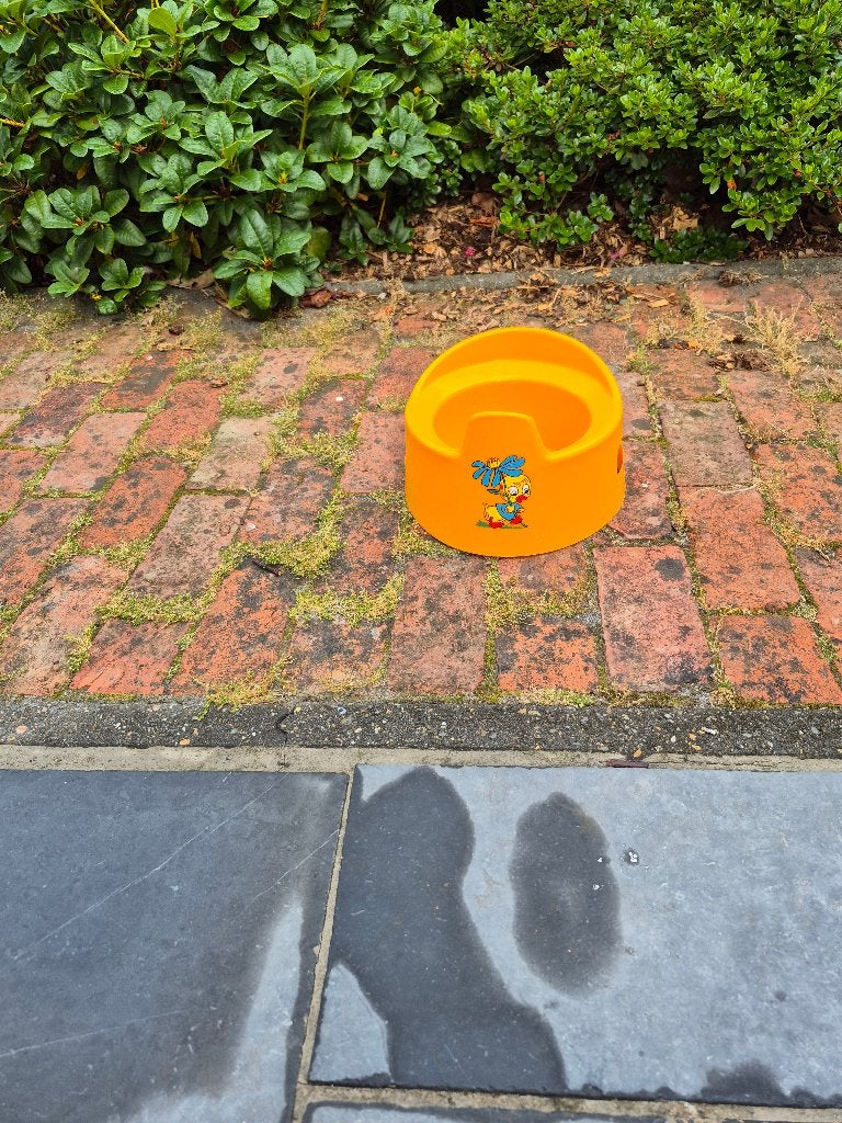 Geel klein potje, Kinderen en Baby's, Badjes en Verzorging, Ophalen, Gebruikt, Overige typen, Overige merken