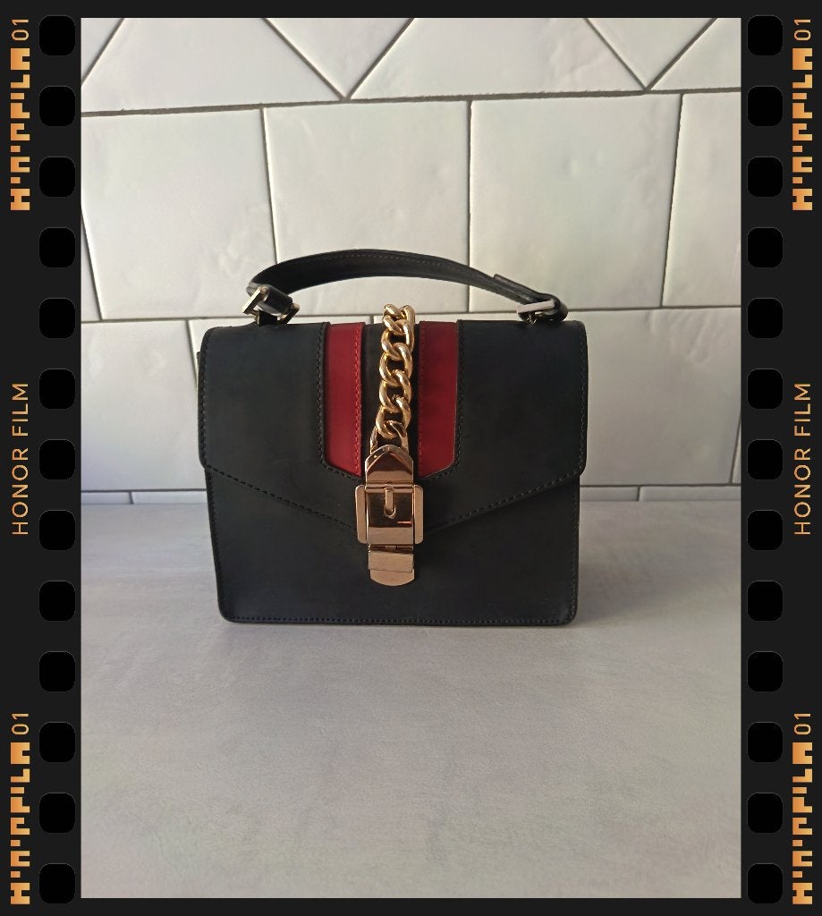 TAS zwarte roodgouden ketting, Handtassen en Accessoires, Ophalen of Verzenden, Zo goed als nieuw, Zwart, Handtas