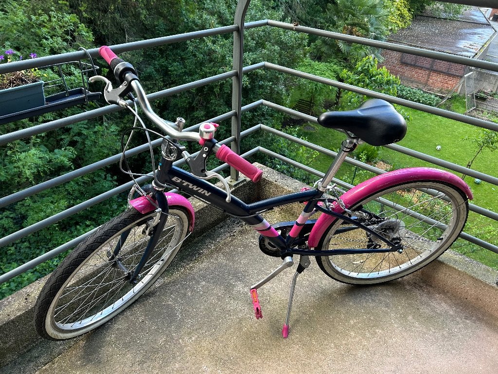 Velo fille B Twin excellente condition 9-12 ans, Vélos & Vélomoteurs, Vélos | Filles, Enlèvement, Utilisé, B’twin, Vitesses