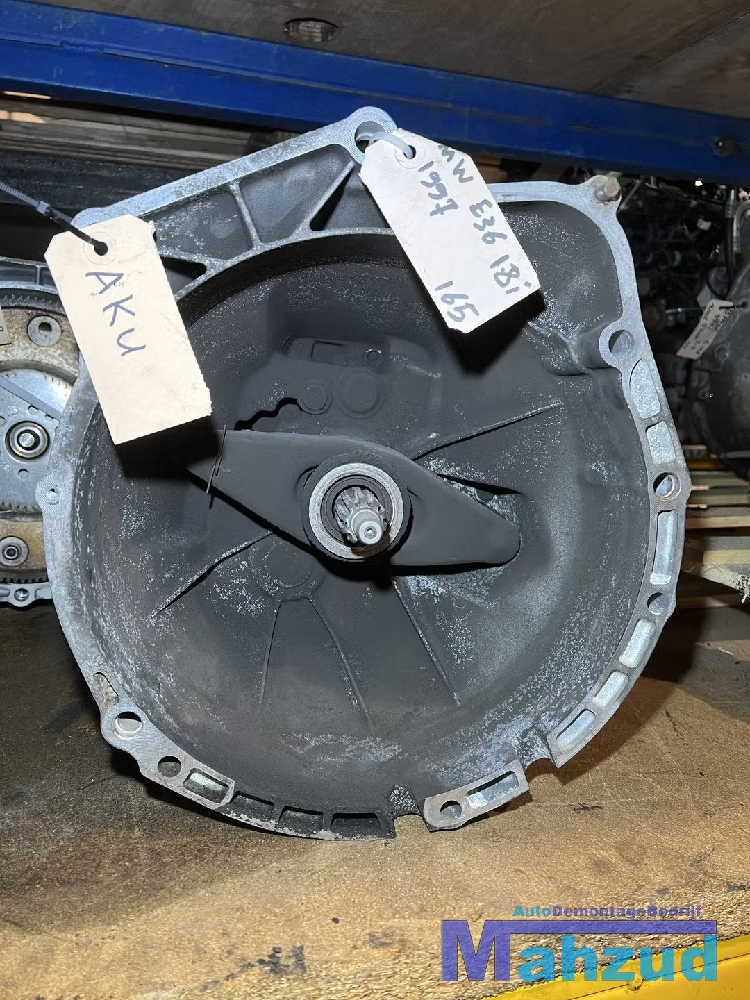 BMW 3 serie E36 1.8I Versnellingsbak 5 bak AKU HANDBAK, Petuelring 130
80788  Munich, DE, Gebruikt, Info@bmw.de, BMW