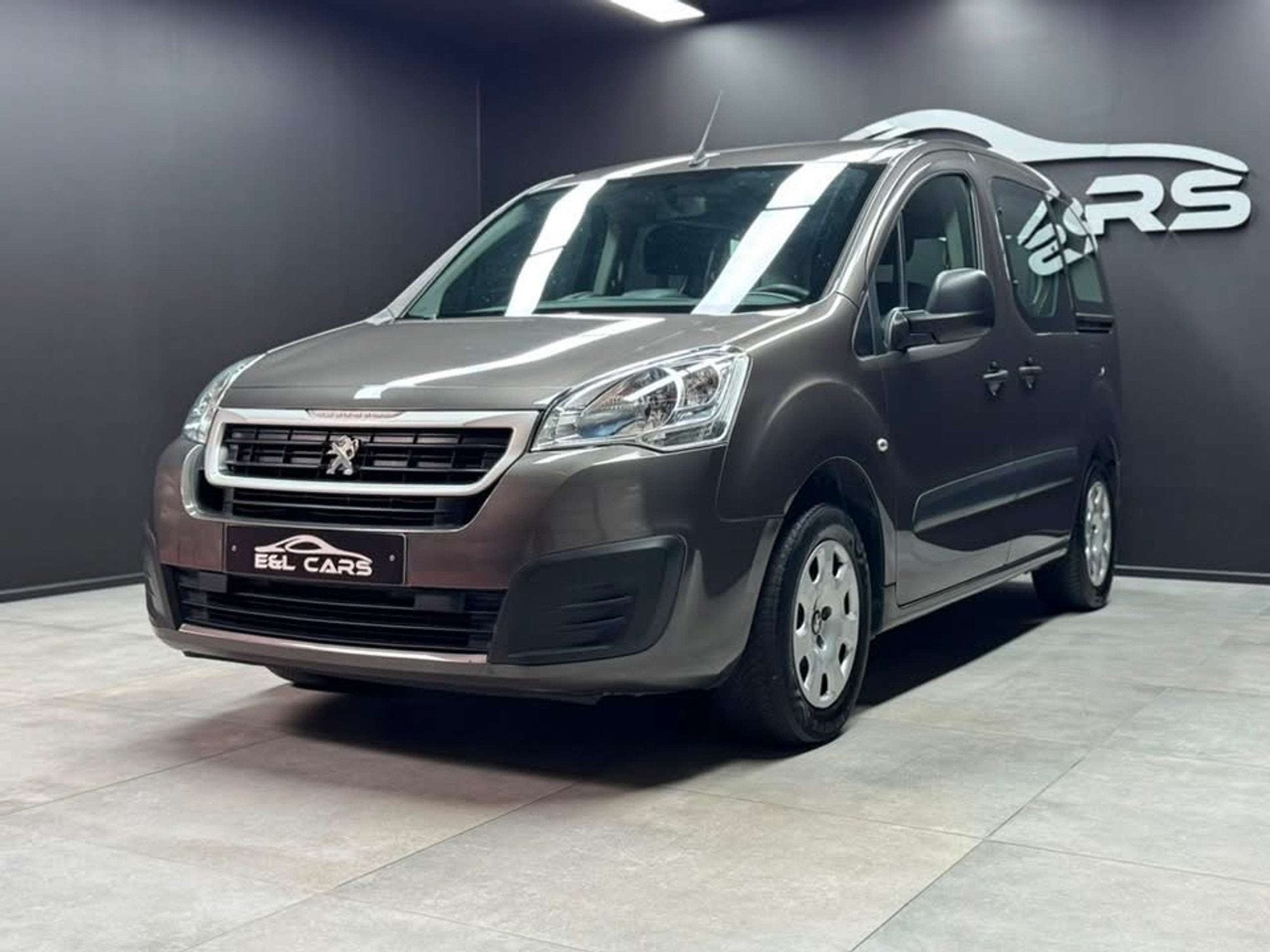 Peugeot Partner Partner Tepee 1.6 BlueHDi *12 mois de garant, Auto's, https://public.car-pass.be/vhr/31b0f432-1b5c-40d3-a164-6a8451119b7b