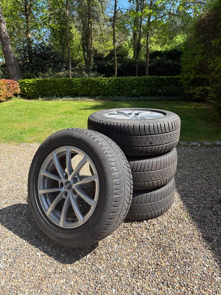 NIEUWE PRIJS: Originele A6 velgen 17” + Pirelli winterbanden, Auto-onderdelen, Banden en Velgen, Band(en), Winterbanden, 17 inch