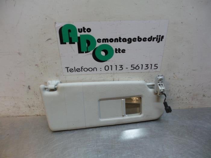 Zonneklep van een Volkswagen Golf Plus (Golf Plus 05-), Gebruikt, -, Volkswagen, -