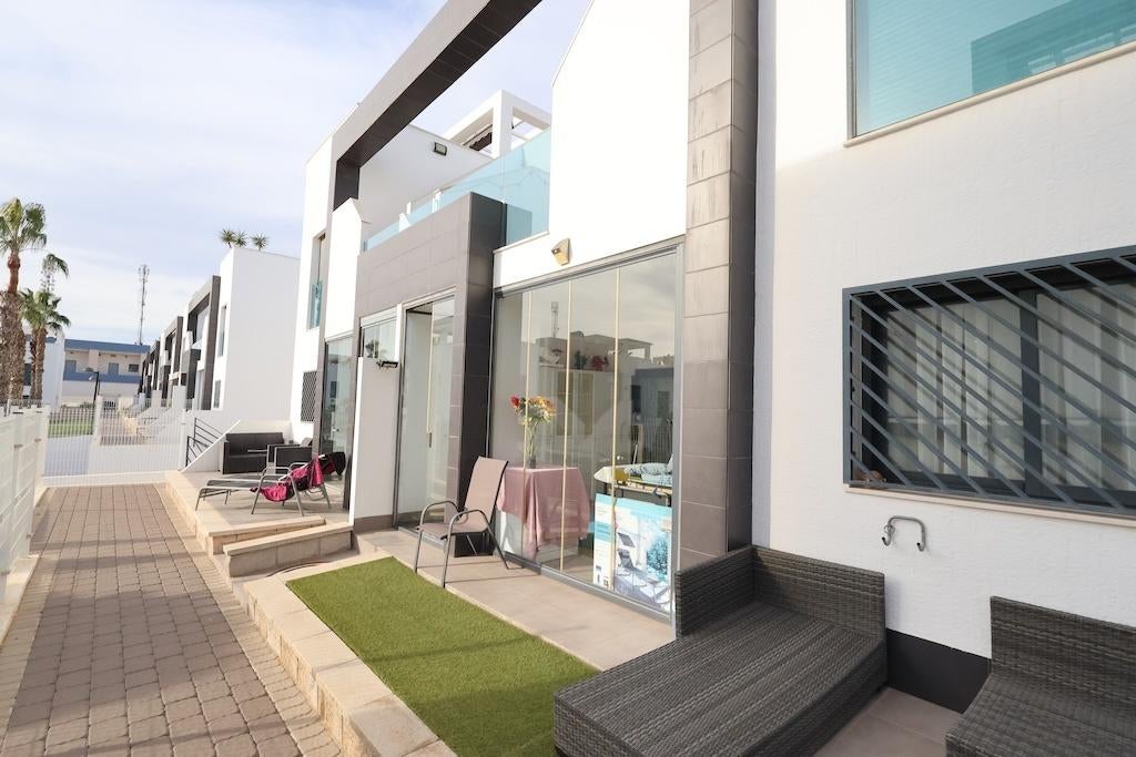 Benedenwoning bij La Zenia Boulevard Playa Flamenca, Immo, Spanje, 2 kamers, Playa Flamenca, 70 m²