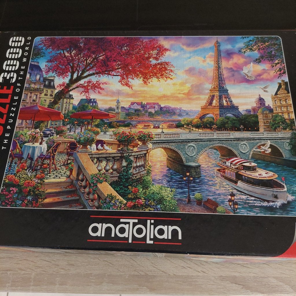 Puzzel 3000 stuks, Hobby en Vrije tijd, Denksport en Puzzels, Ophalen of Verzenden, Meer dan 1500 stukjes, Zo goed als nieuw, Legpuzzel