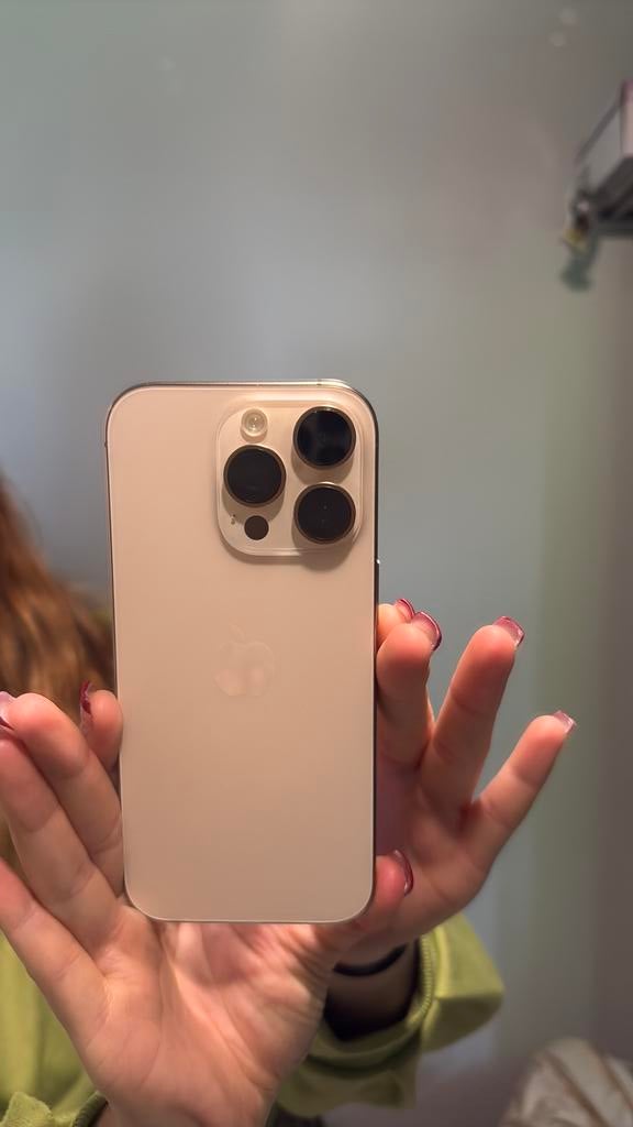 Iphone 16 pro 256 GB, Ophalen, Zo goed als nieuw, IPhone 16