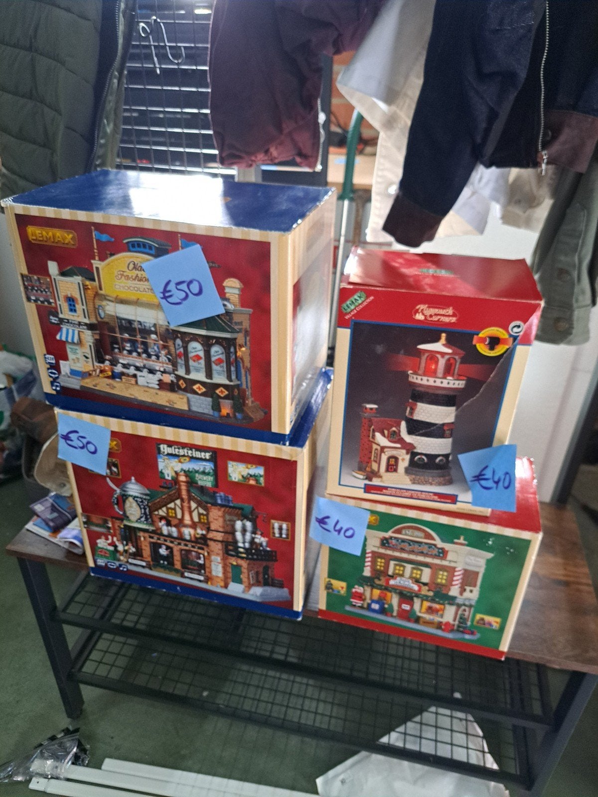 Mooie Lemax kerstdorp huisjes in originele doos!, Ophalen of Verzenden, Zo goed als nieuw