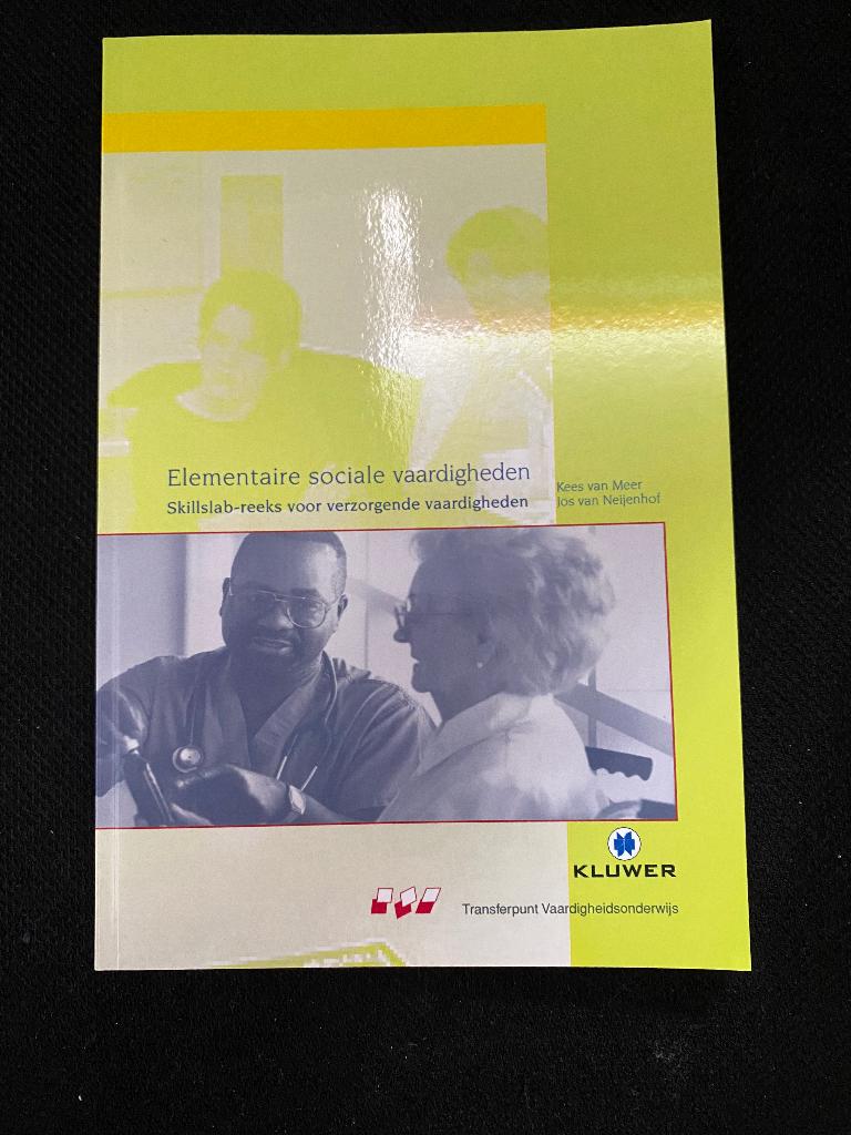 Boek - Elementaire sociale vaardigheden, Boeken, Ophalen, Zo goed als nieuw, Hoger Onderwijs