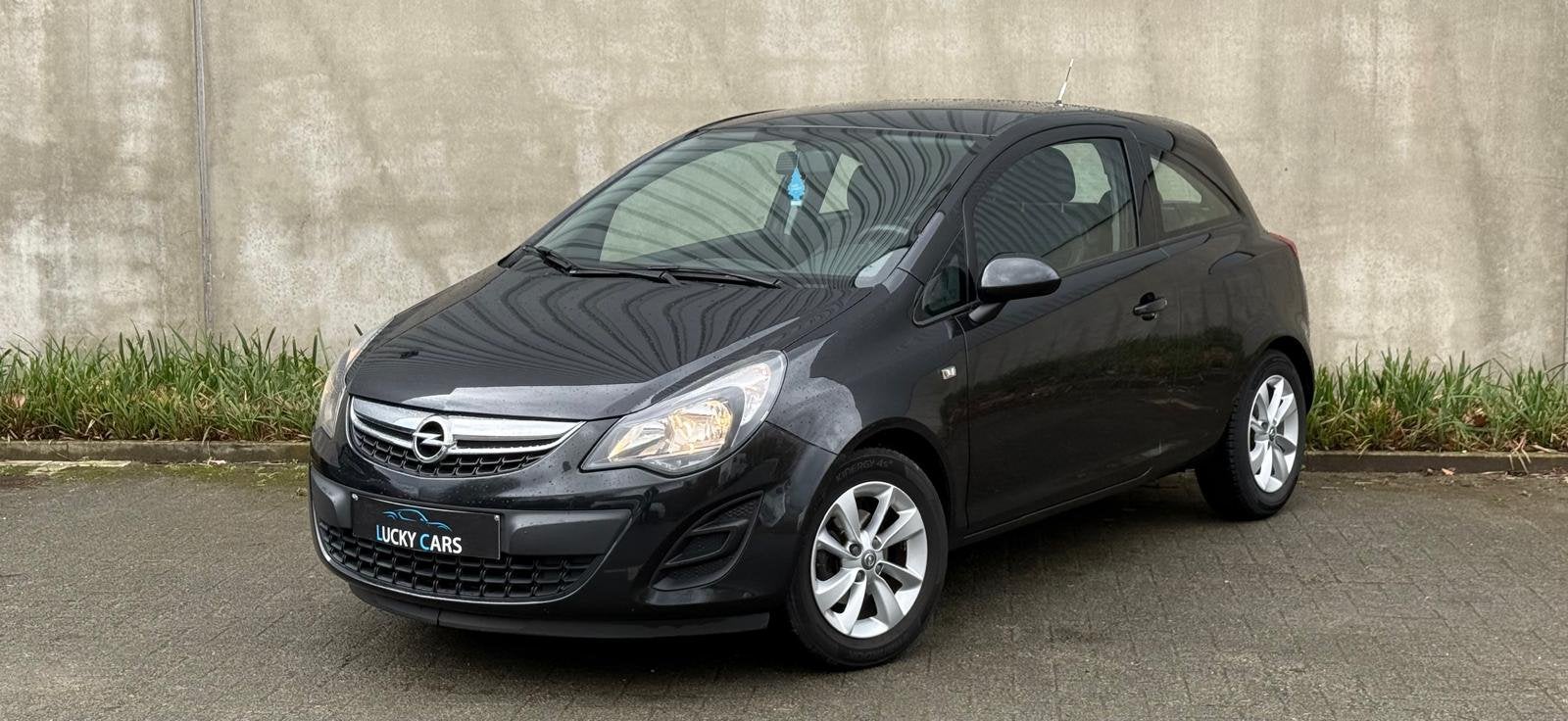 Opel Corsa 1.4 benzine 2015  start en rijdt perfect +keuring, Auto's, Bluetooth, Bedrijf, Corsa, Te koop