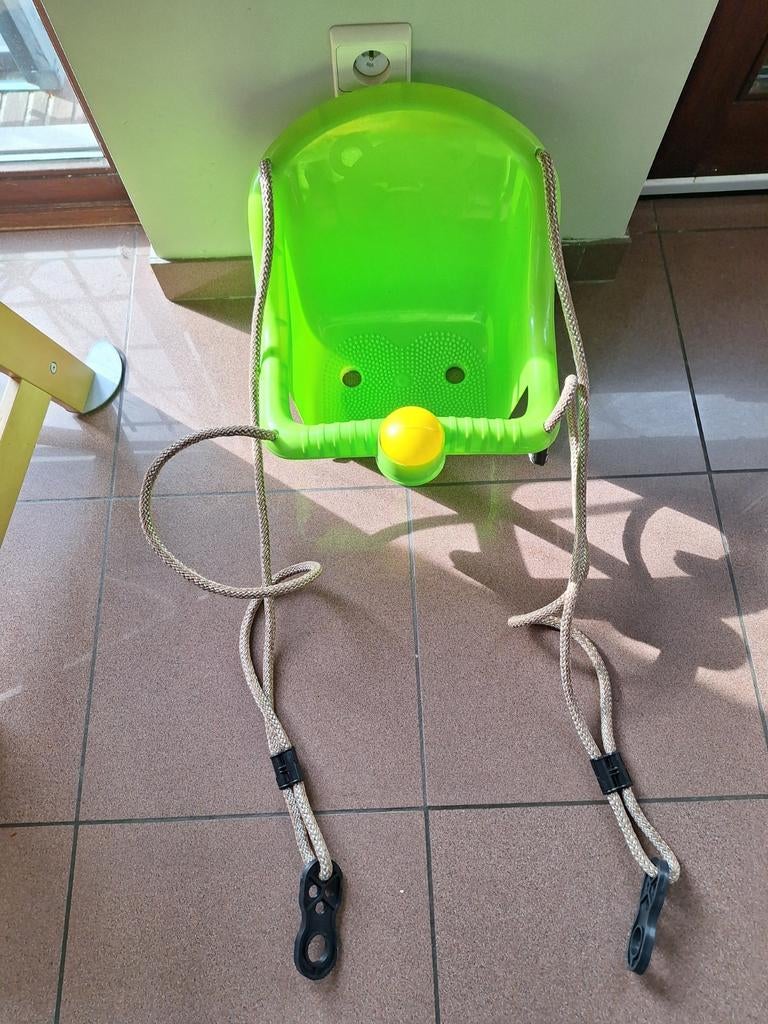 Baby schommel, Enfants & Bébés, Jouets | Extérieur | Aires de jeux, Enlèvement, Balançoire