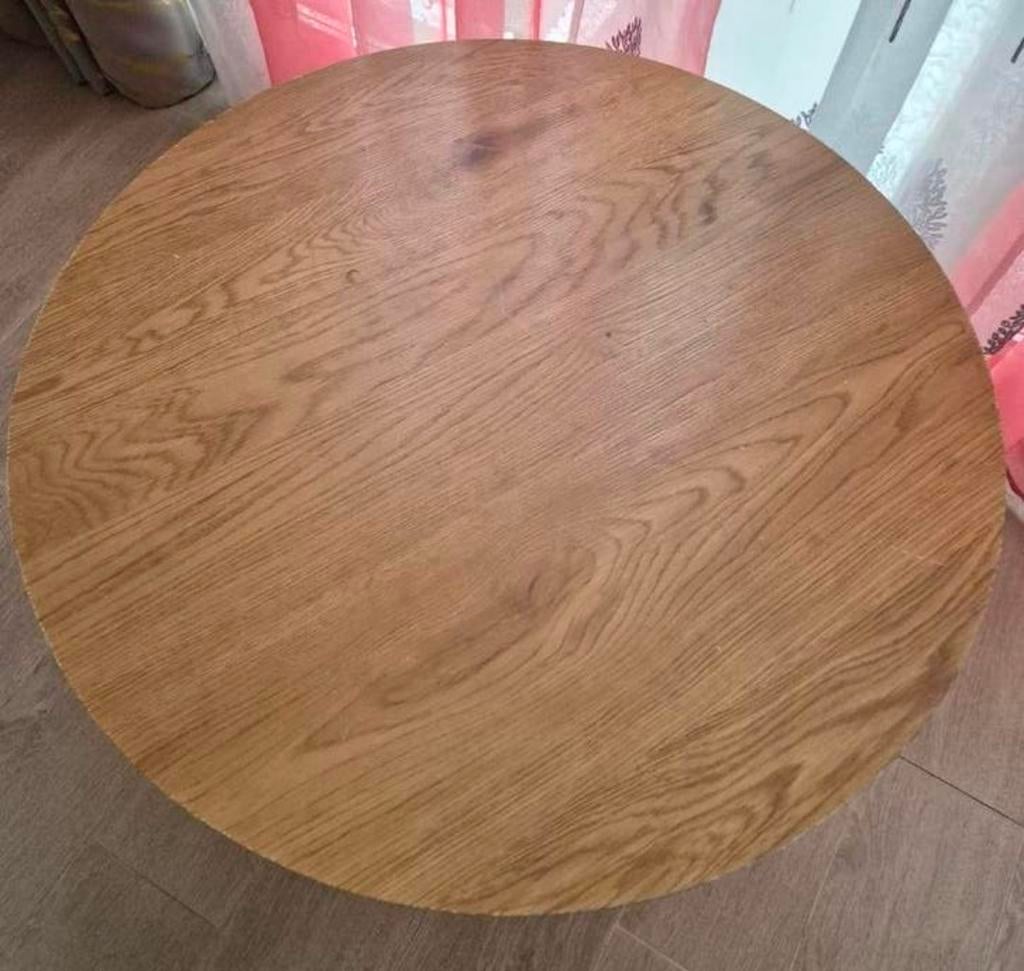 Petite table ronde de salon à vendre, Enlèvement, Chêne