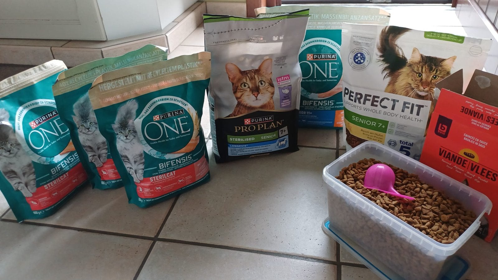 Purina - kattenvoeding, Dieren en Toebehoren, Ophalen of Verzenden