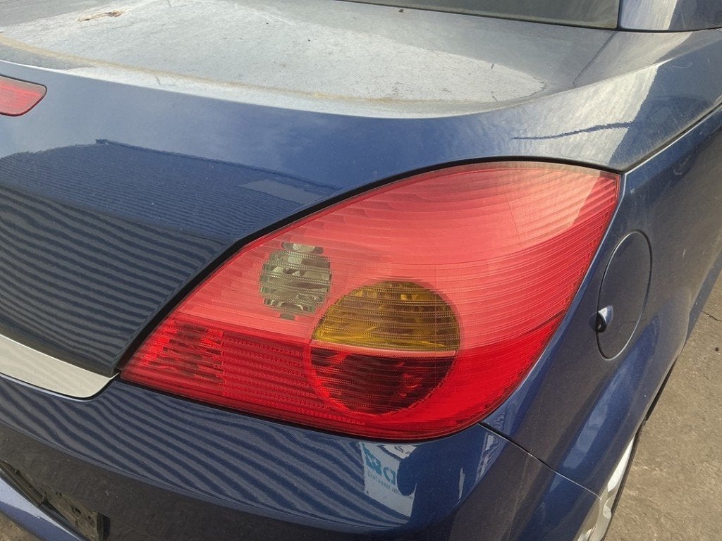 FEU ARRIÈRE DROIT Opel Tigra Twin Top (|93164324|), Utilisé, Opel