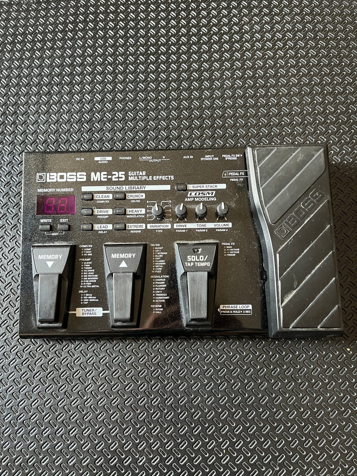 Boss Me-25 multi effet USB, Musique & Instruments, Enlèvement, Utilisé, Multi-effet