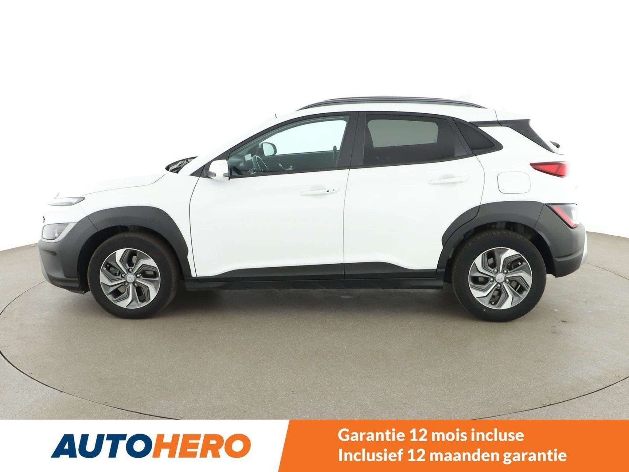 Hyundai KONA 1.6 Hybrid Creative 2WD (bj 2021, automaat), Auto's, Stof, Gebruikt, Euro 6, 1580 cc