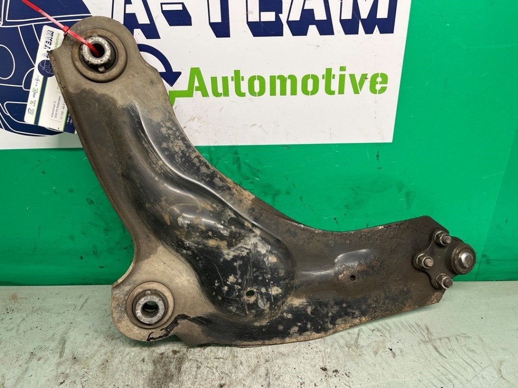 DRAAGARM RECHTS VOOR Nissan Primastar (01-2001/12-2007), Gebruikt, Germany@nissan-services.eu, Kronenweg 38
50389  Wesseling, DE